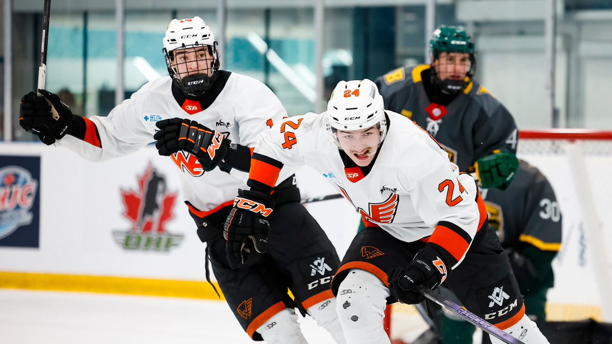 The @winklerflyers opened up their #CentennialCup schedule with a 4-2 victory over Sioux Lookout (SIJHL) thanks to a four-goal performance from Dalton Andrew. 📸 Heather Pollock/Hockey Canada Images Highlights, Interviews, Recap + More ➡️ mjhlhockey.ca/andrew-leads-f…