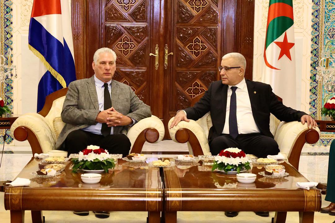 Trasladé un cálido mensaje al Presidente Abdelmadjid Tebboune y el compromiso de continuar fortaleciendo los vínculos bilaterales.