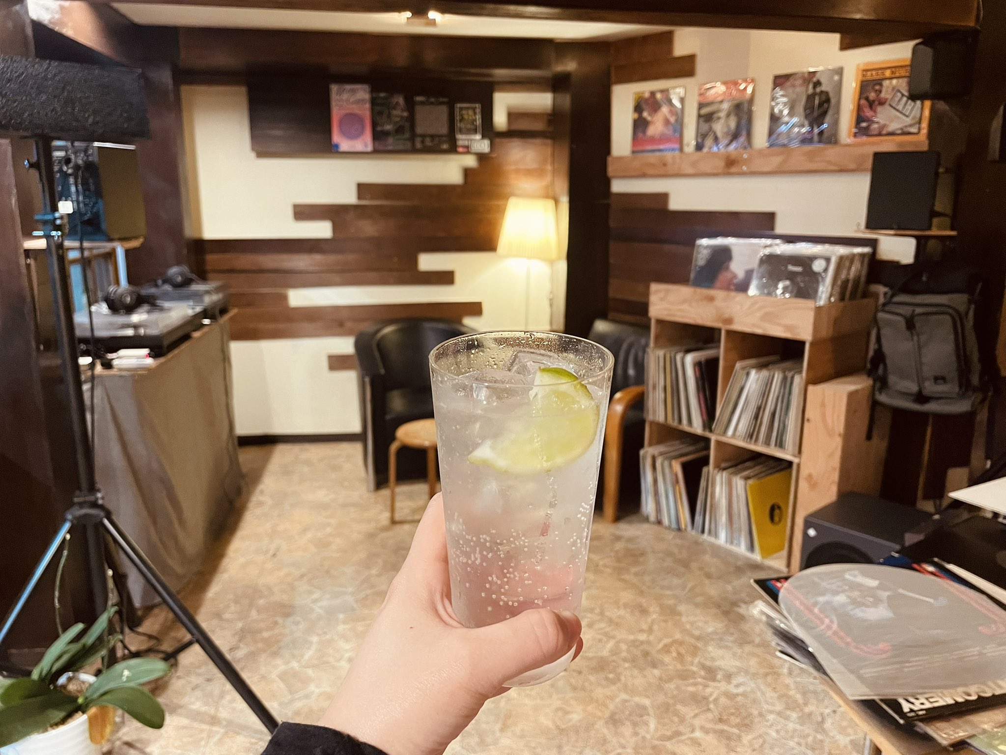 閉店するレコ屋とオープンするレコ屋のこと - WASTE OF POPS 80s-90s