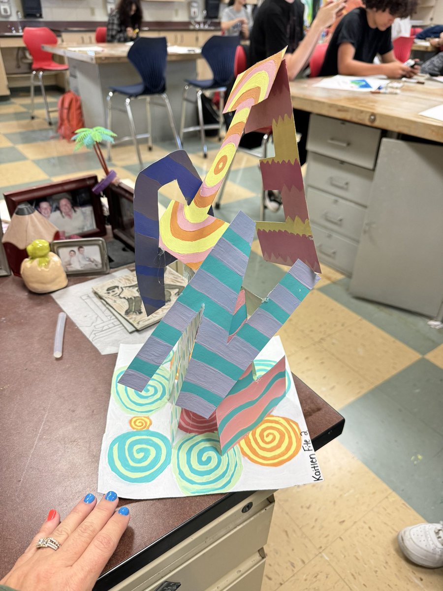 WBHSART2's tweet image. Finishing up the year in WBHS Art room…