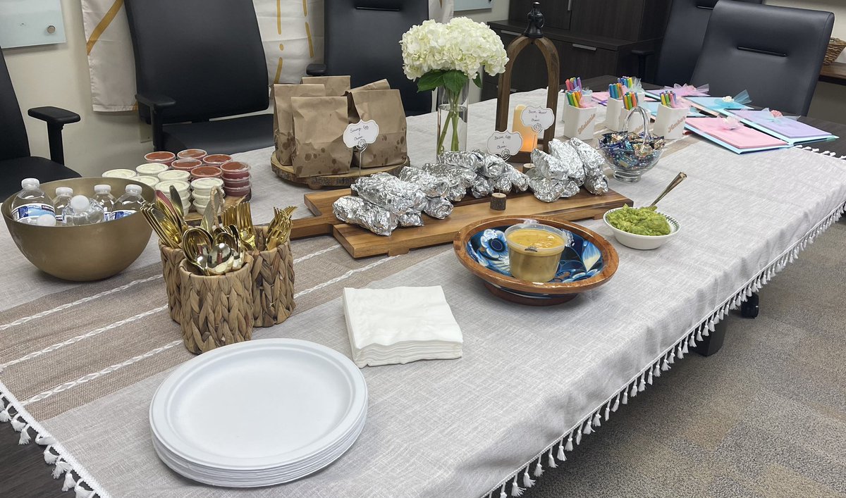 RISD Special Programs tweet media