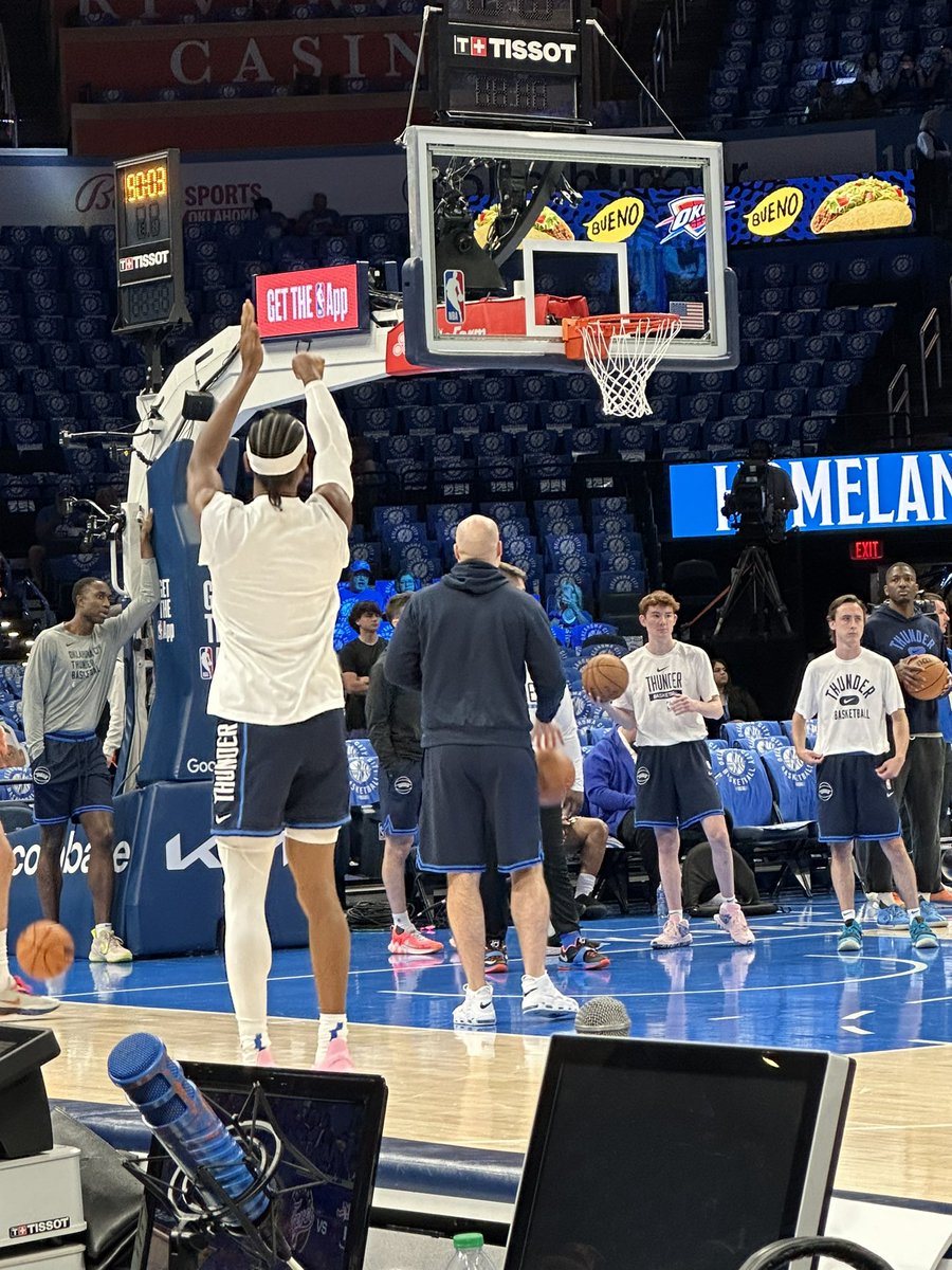 dtiokc's tweet photo. Game 2 vs Dallas. Thunder up!!! https://t.co/LLZiYbCTP9