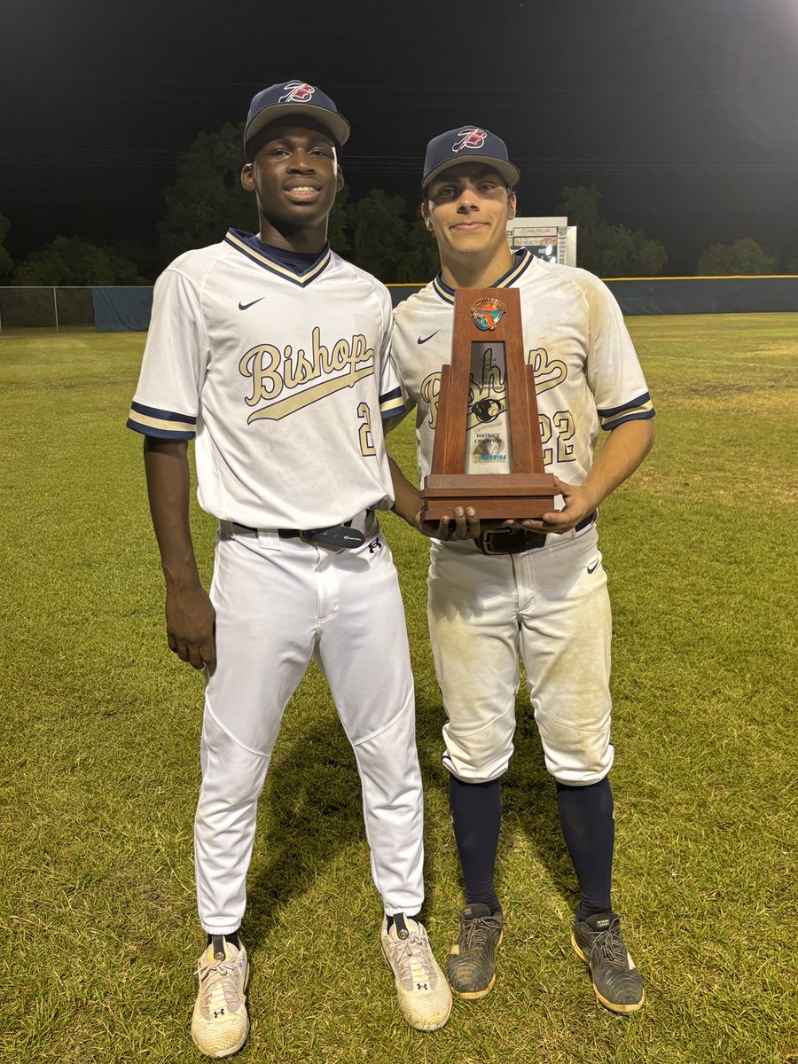 Canes came up short in Regionals. Good luck to our seniors moving on to college. Back2Back District Champs and coming for more next year Season Stats: 73 PA, .370 avg, .521 OBP ⁦@HitFactoryTampa⁩ ⁦@Biggamebobby⁩ ⁦⁦@StateSavannah⁩ ⁦@ChenzoScanio⁩