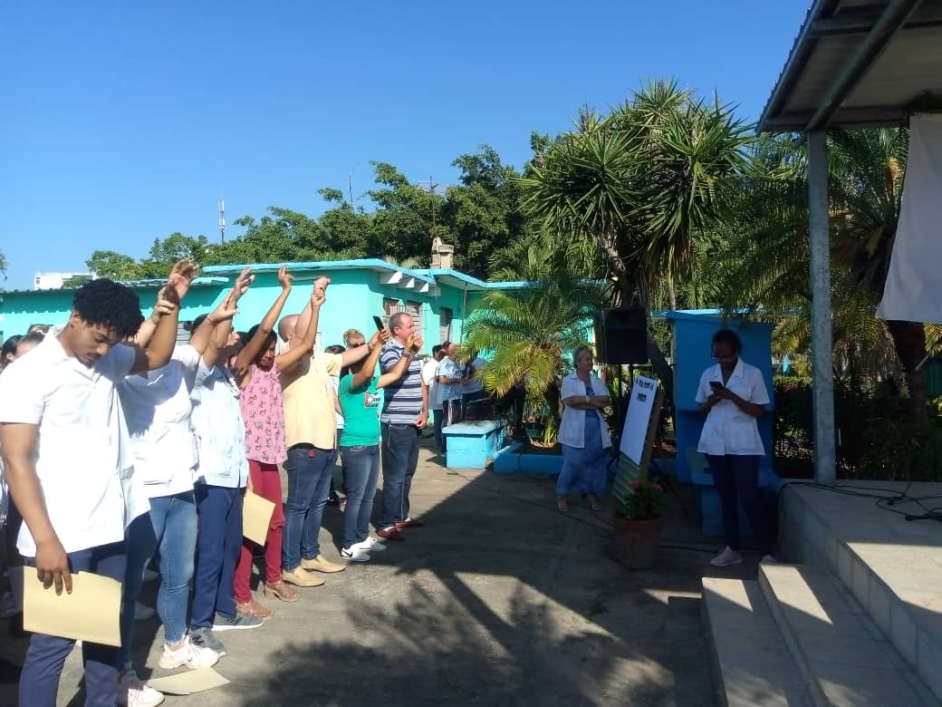 Jóvenes de Ciencias Médicas Colón alzan sus voces por la justicia, la paz y los derechos humanos. Su solidaridad con Palestina, los estudiantes estadounidenses y contra la ingerencia es un llamado a un mundo más justo.
#Solidaridad #VocesPorLaJusticia #MatancerosEnVictoria