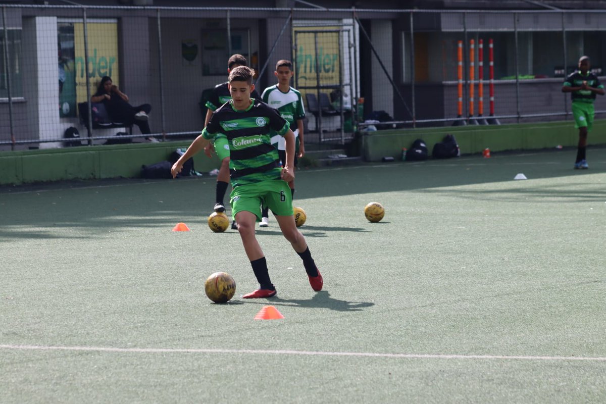 AntioquiaLAF's tweet photo. Ey gringos, nuestra #SeleccionAntioquia no se detiene en su preparación para la #EnigmaCup. 🤪❓🏆
A finales del mes nuestros deportistas y entrenadores viajarán a Estados Unidos con el objetivo de conseguir el título en el certamen internacional. https://t.co/6BxI7HPoPw