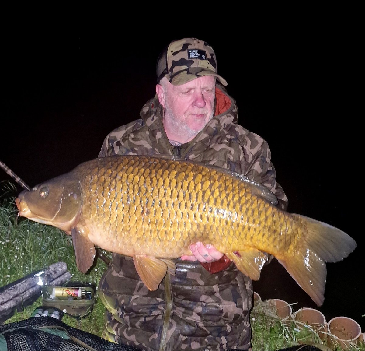 2.00am screamer. 28lb 3 oz common carp on a 7ft zig. Thinking Anglers Zig rig end tackle, Graviers Tic hook size 4, korda Squid goo 🦑on the foam. #thinkinganglers #tichook #kordagoo