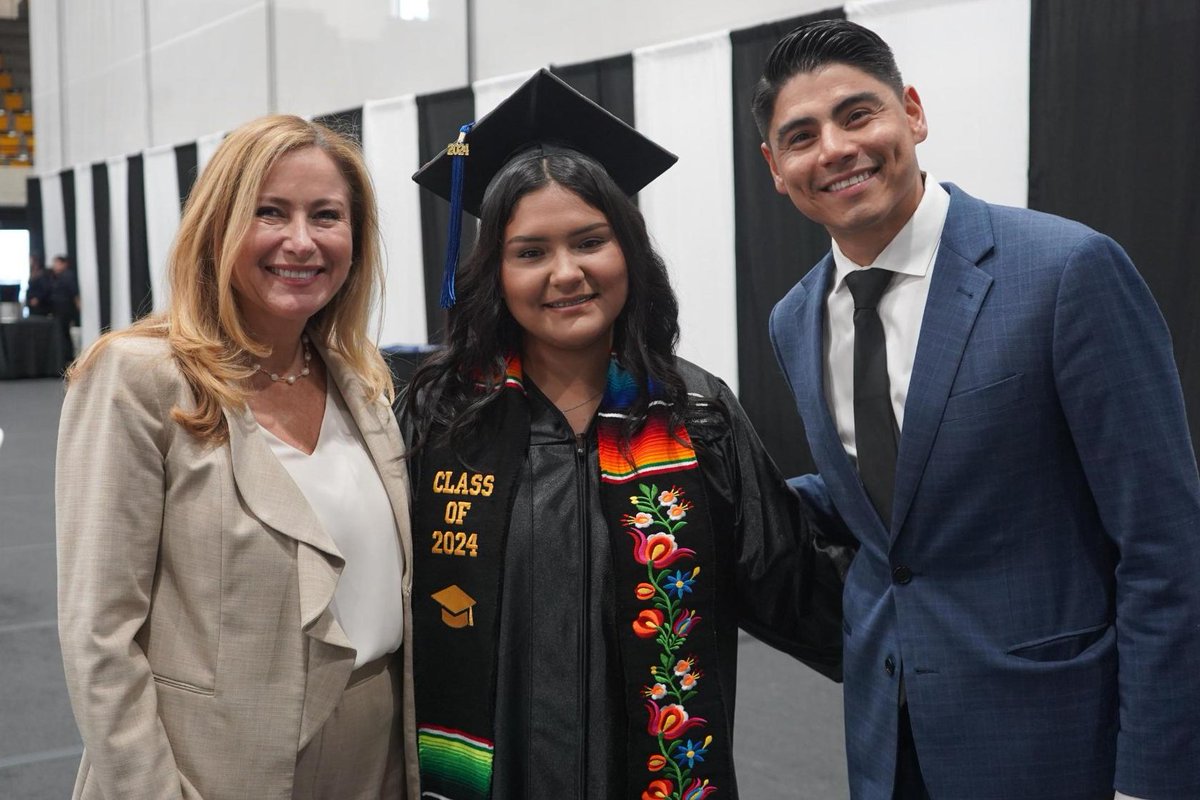 Debbie Mucarsel-Powell tweet media