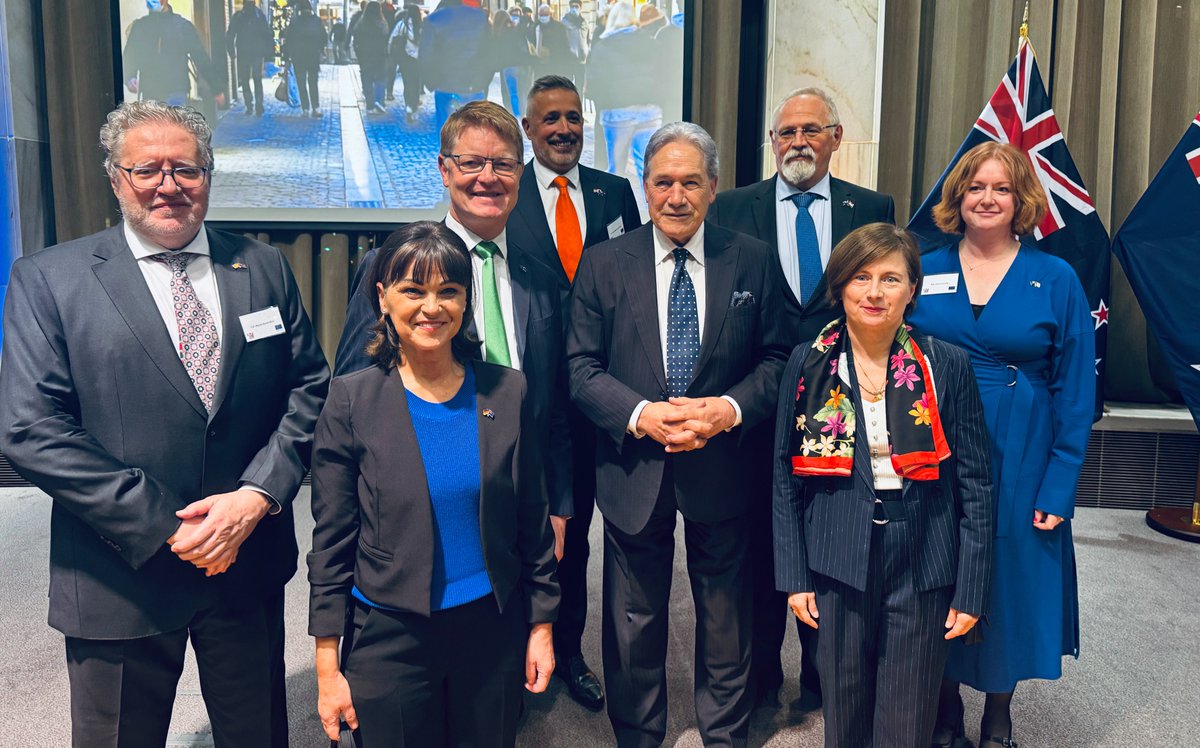 Thank you Deputy Prime Minister @NewZealandMFA for hosting #TeamEurope at #EuropeDay celebrations. 🇪🇺🤝🇳🇿 We are stronger together. Our partnership delivers results #EUNZFTA #HorizonEurope beehive.govt.nz/speech/nz-–-eu…