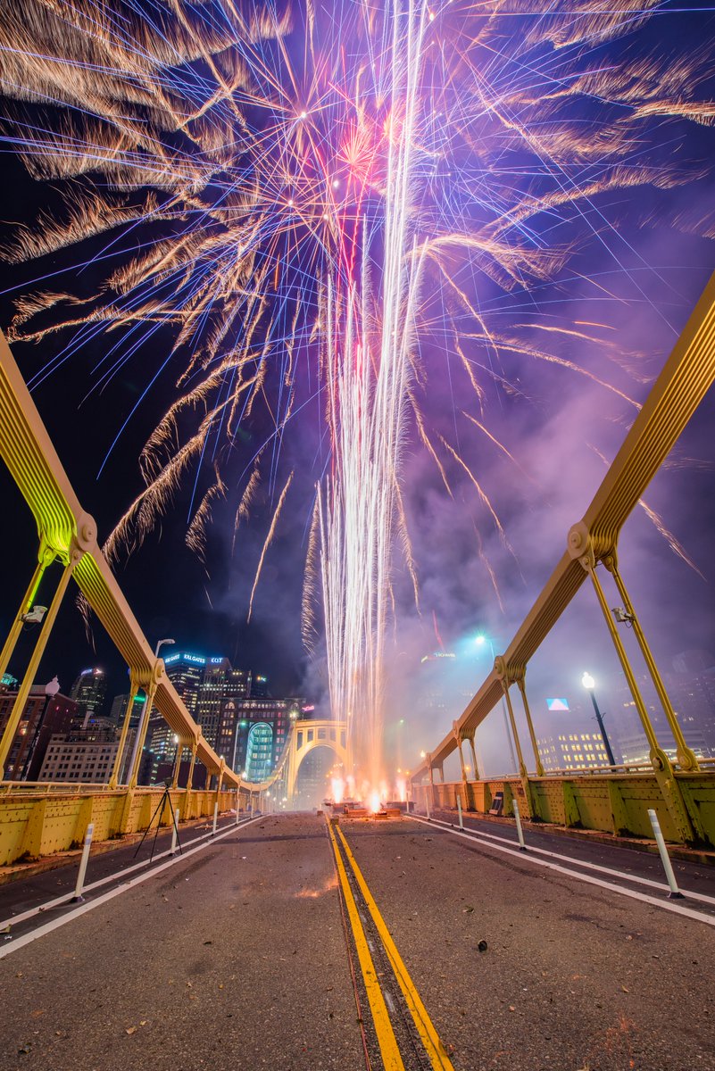 Little throwback tonight to the most unique set of firework images I've ever shot in #Pittsburgh, captured on this date in 2015. I was invited by Zambelli to set up on the bridge, and with my gear safely wrapped with fire protection I captured the show from below. It was amazing.