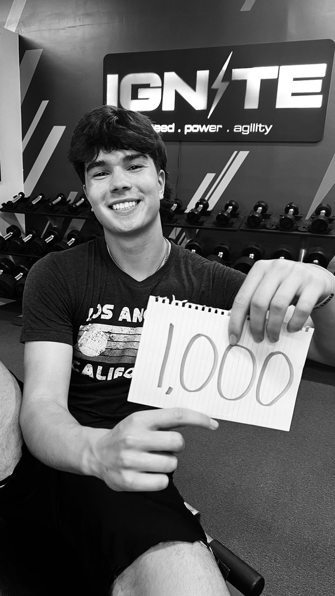 Had our first middle school athlete join the 1,000 lb club today 👀 

Deadlift: 480 lbs
Squat: 320 lbs
Bench: 200 lbs

<a href="/TimKamerzell/">Tim Kamerzell</a>