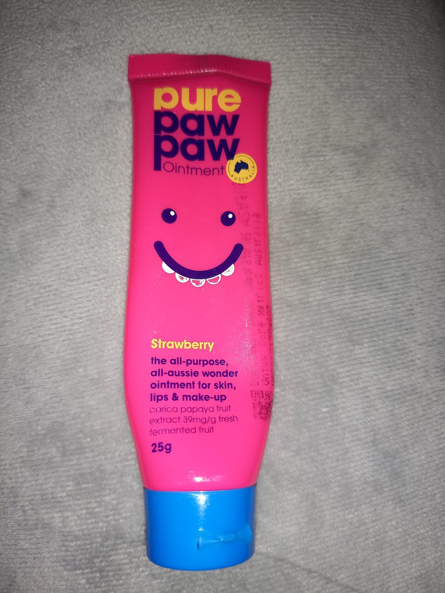 yeuxde_reine's tweet photo. Dari explore berbagai lipbalm akhirnya jatuh dan mentok sama si pure paw paw ini, enak bangett dipakainya, gak bikin kering samsek, awet lembabnya, gak cepet abis  produknya, hemat bangett kan.
Aku belinya di sini udah trusted banget: https://t.co/iXC0GPXrdV https://t.co/6mx3S3RDxL