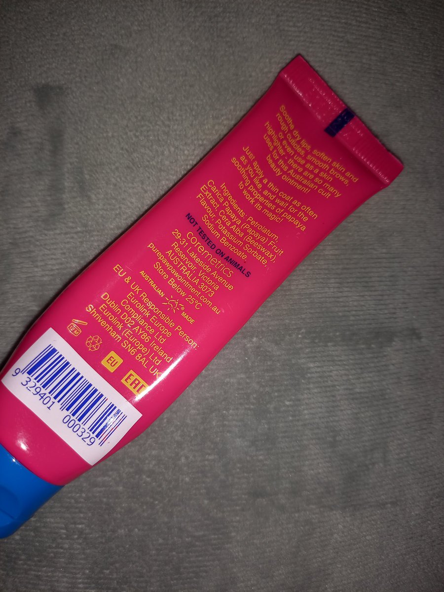 yeuxde_reine's tweet photo. Dari explore berbagai lipbalm akhirnya jatuh dan mentok sama si pure paw paw ini, enak bangett dipakainya, gak bikin kering samsek, awet lembabnya, gak cepet abis  produknya, hemat bangett kan.
Aku belinya di sini udah trusted banget: https://t.co/iXC0GPXrdV https://t.co/6mx3S3RDxL