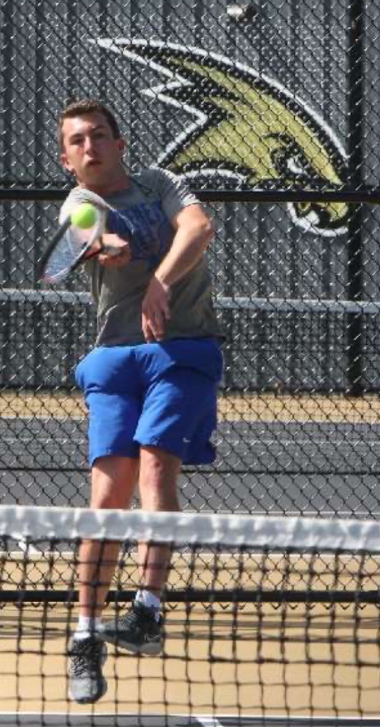 HIGH SCHOOL BOYS' TENNIS: LOCALS FINISH OFF STRONG PERFORMANCES AT SECTIONALS. . . @CorningHawks @HhdsSchools @HorseheadsAD stsportsreport.com/index_get.php?…