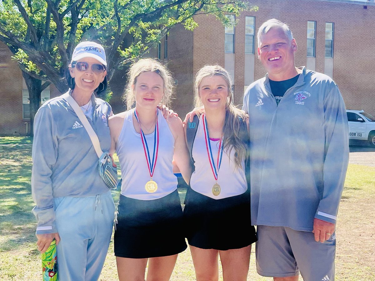 #uilstate tennis, here we come! Way to go, Kenzie & Brette Kaite! #regionalchamps