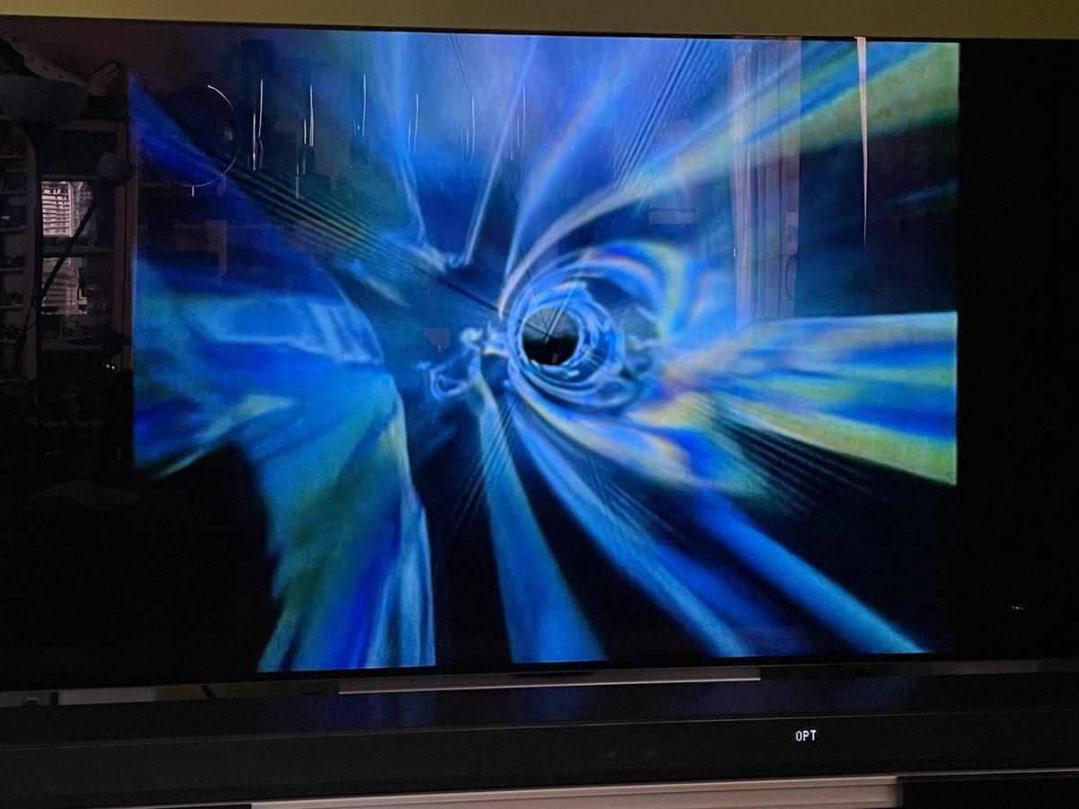 Lazy Doctor Who - NOT HERE ANYMORE tweet media