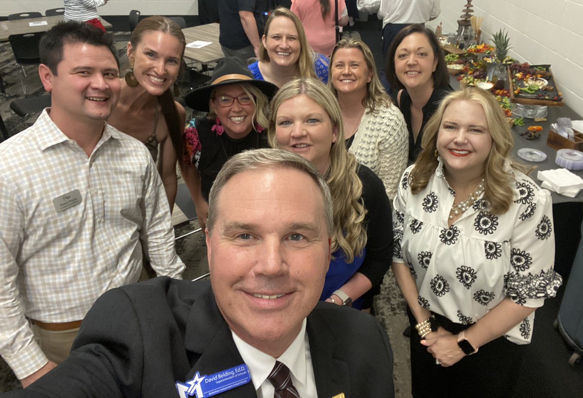 Thank you Midlothian ISD Education Foundation for honoring our Top 5% star students and teachers from Midlothian HS and Midlothian Heritage HS at the Stars Banquet tonight.  It takes a ton of work to pull off such a wonderful event!  Thank you!! #MISDProud #InspiringExcellence