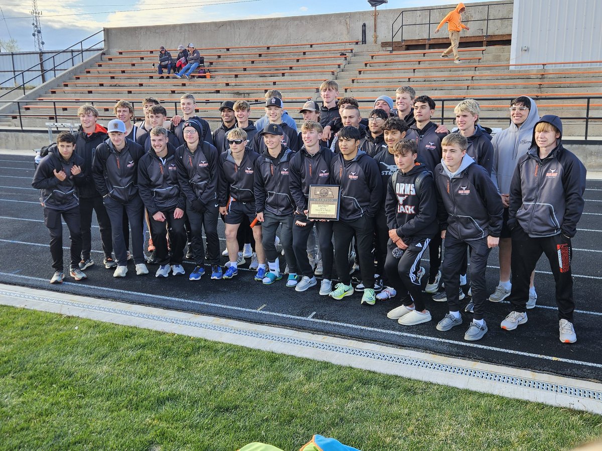 Carl Zuege tweet media