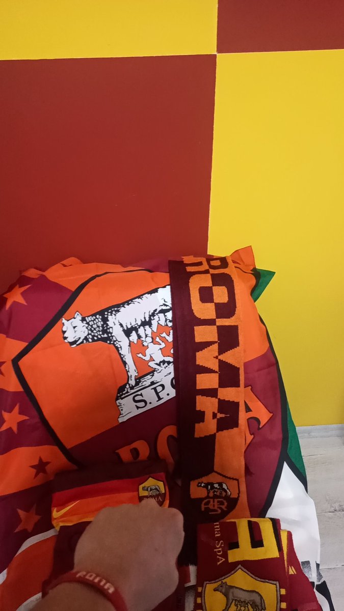 FilipAndrevski10 tweet media