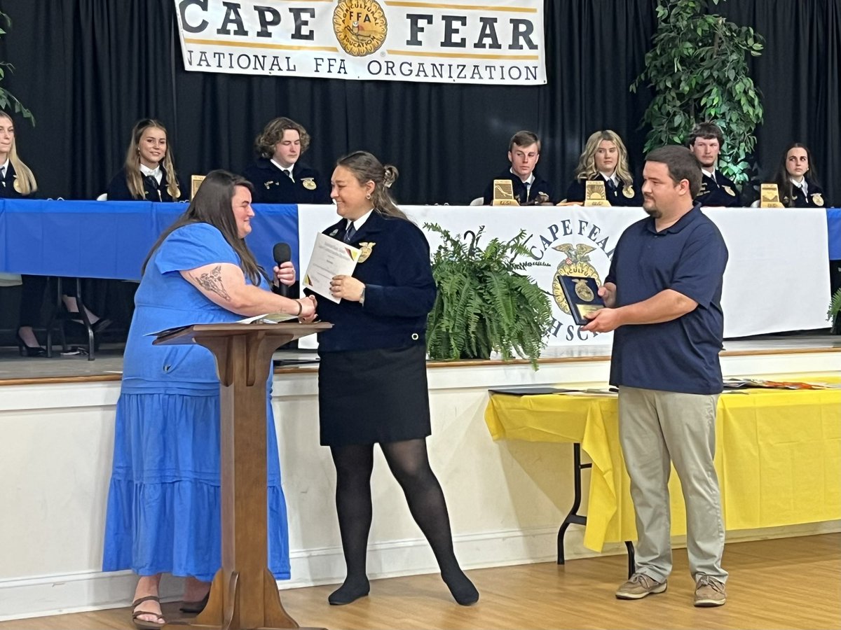 Katie Ross tweet media