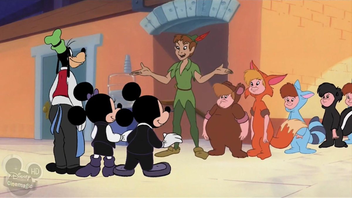 notgwendalupe's tweet image. house of mouse (2001)