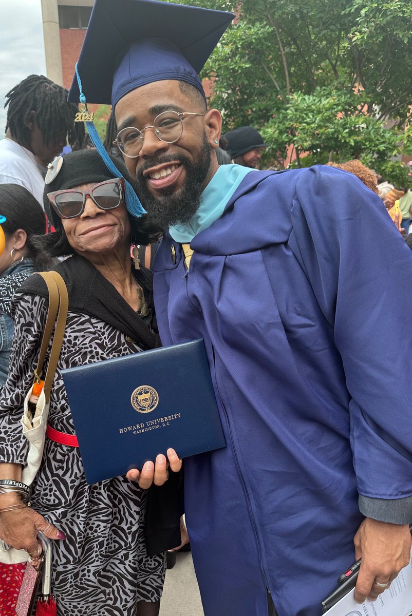 I walked today. 🙌🏽🔥💪🏽💪🏽  

A moment that was #Mastered in #SpecialEducation!! 🙌🏽🔥🎊🎉📜

@HU_SOE @HowardU #ClassOf2024* 

*This graduate was conferred in Dec. 2023, but had to wait until May 2024 to participate in the ceremony. But, HE MADE IT!!!