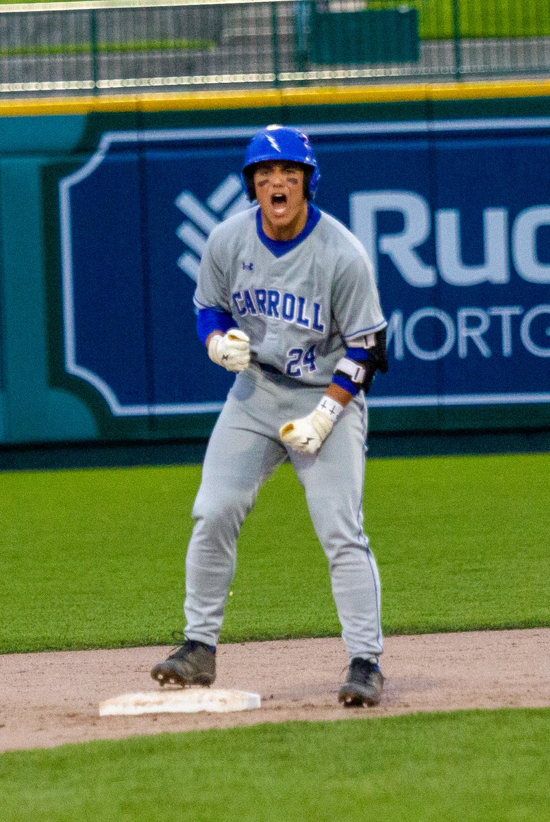 Photos from Thurday's 1-0 @CarrollBaseball win over Homestead from @ParkviewField. @gpeters_2 earned the win with a CG shutout (2H 10K). @WagonerAsher drove in the lone run with a 7th inning 2B. Carroll (14-8) hosts Hunt. North in a double on Saturday. @carrollchargers