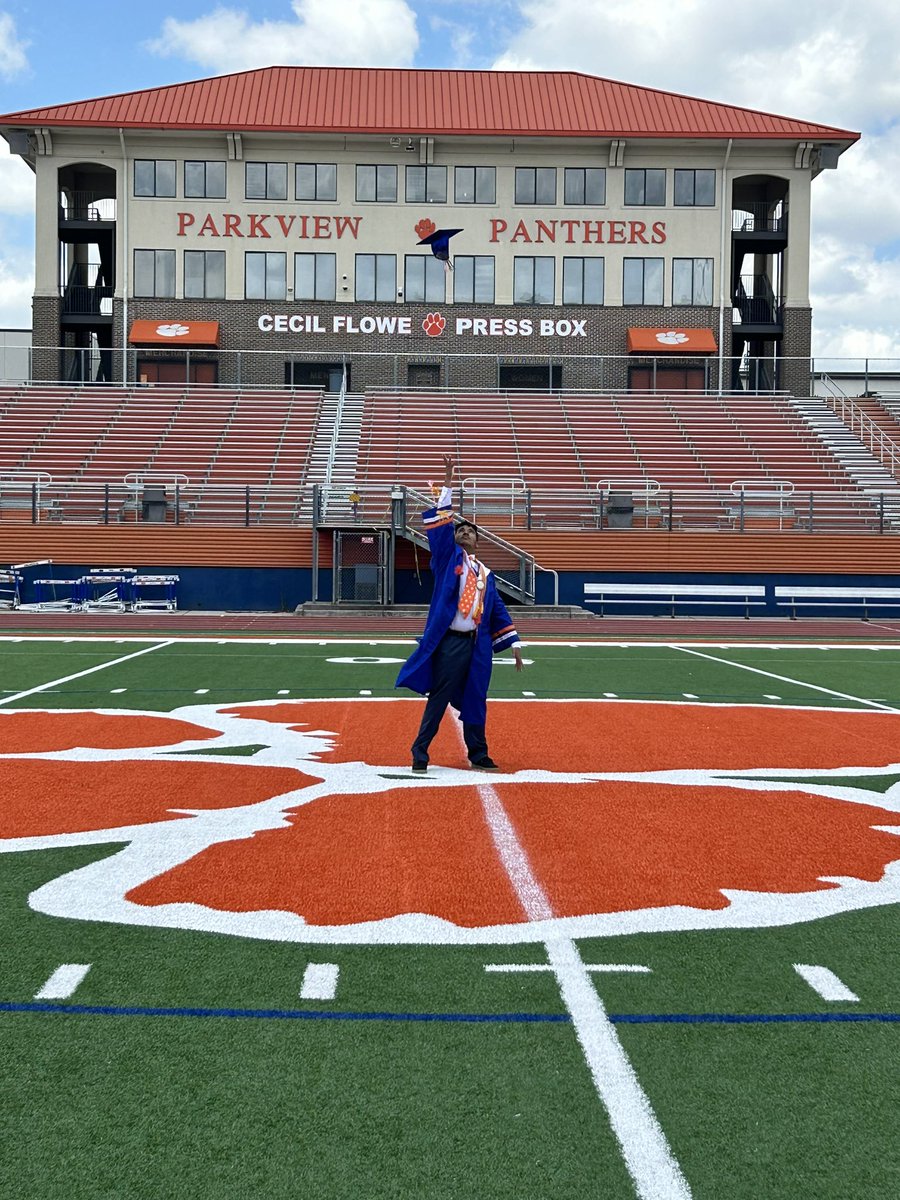 chambliss2024's tweet photo. Parkview High School 
Honor Graduate
Beta Club
National Honor Society 
Athletic Honor Society 
Junior Classical League Latin Honor Society https://t.co/xceBmCpwTz