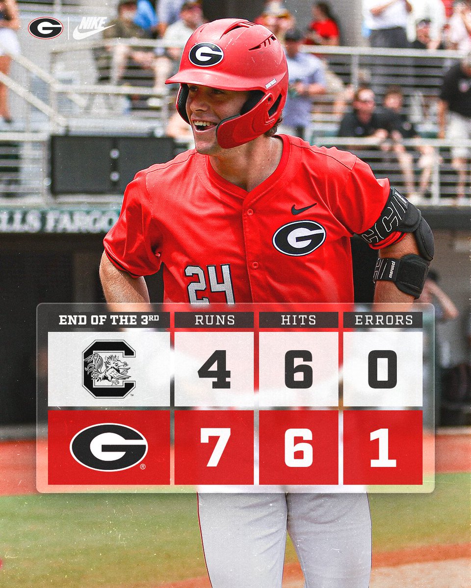 With his record-breaking home run, @CharlieCondon14 has now homered in eight-straight games. #GoDawgs