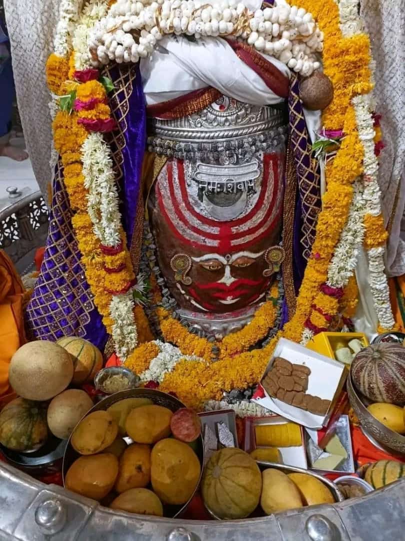 🙏🌹 जय श्री महाँकाल 🌹🙏 🙏🚩श्री महाकालेश्वर ज्योतिर्लिंग जी का भस्म श्रंगार आरती दर्शन *10मई 2024 ( शुक्र वार )*🙏🚩 ll🌿🙏🚩सत सृष्टि तांडव रचयिता🙏🚩💐 🌹🙏🚩नटराज राज नमो नम🙏🚩🌸ll ll🌞🙏🚩हे आद्य गुरु शंकर पिता 🙏🚩🌺 🐍🙏नटराज राज नमो नमः🙏🐂ll 🙏🚩शुप्रभात वन्दनं 🚩