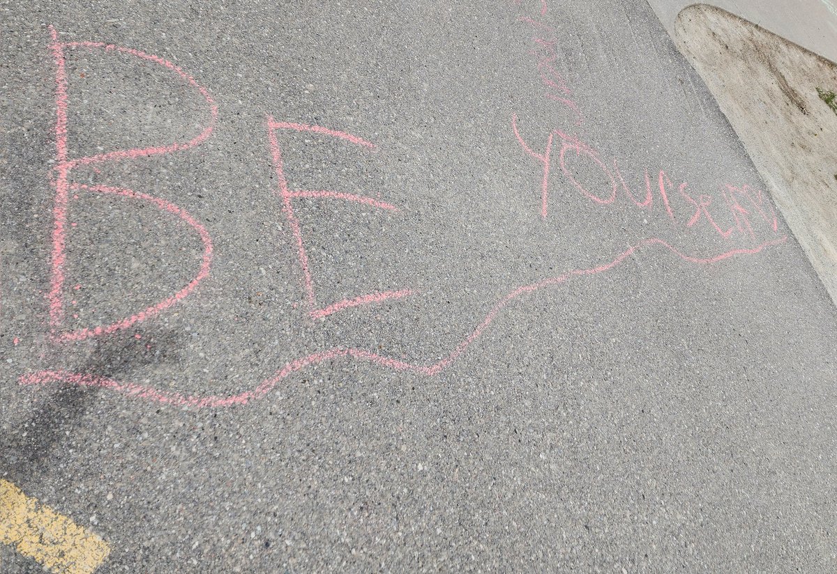 Ferracane's 5s tweet media