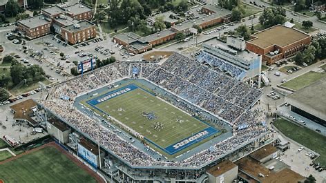 Honored to announce I have received an offer from MTSU !
@CoachAJReisig @MTFB_Recruiting @MT_FB @LAmustangFB #borobuiltmiddlemade