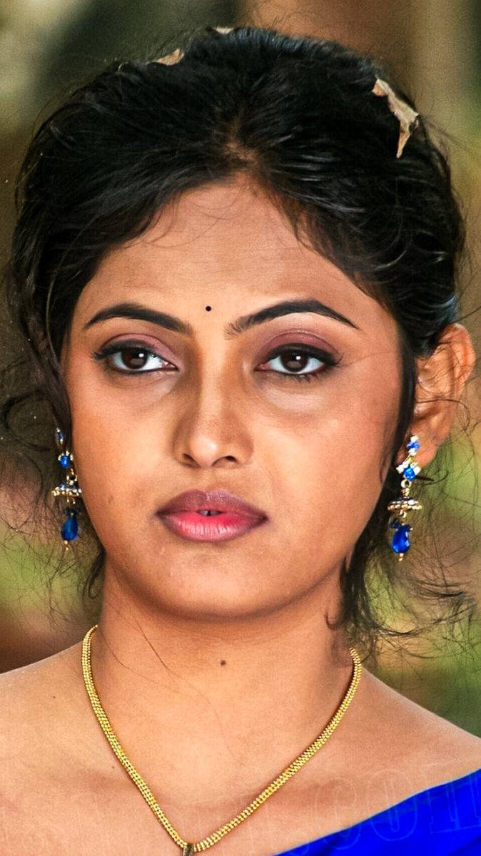 ActressExcite's tweet photo. Shiva #unknownactress https://t.co/ioxXsMf5yZ