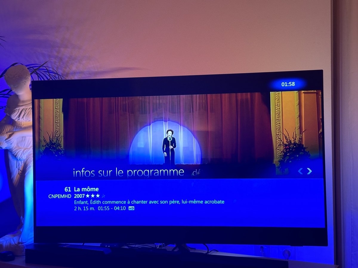 Certains vont deviner aisément ce que j’ai bidouillé sur mon vieux setup Widows 7 Media Center avec Hauppauge Colossus. Il y avait un peu de boulot mais tout fonctionne comme un charme: guide tv, direct, enregistreur, etc, le tout en 1080i, je ne suis pas peu fier 😅