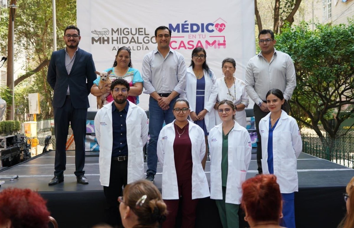 Los vecinos y vecinas de la @AlcaldiaMHmx merecen la mejor atención. Por eso visitamos la Unidad Habitacional Marina Nacional para supervisar los servicios que #MédicoEnTuCasa🩺 estará brindando en las colonias de la demarcación.