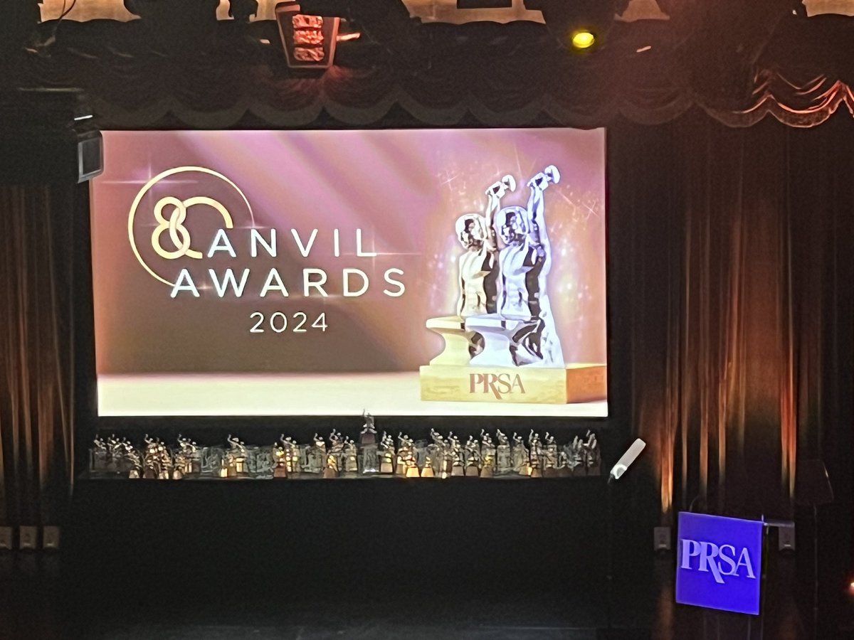 And just like that I’m in NYC at the #Prsa anvil awards. #wellbeyondmedicine #prsaanvils