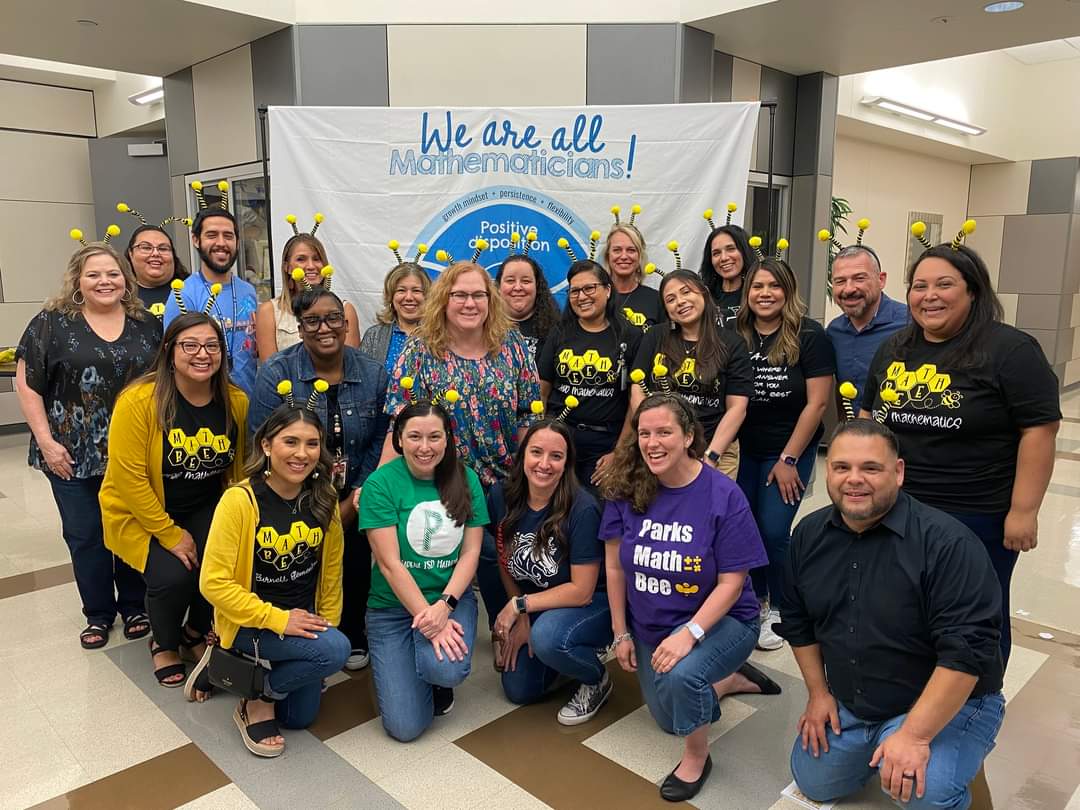 This amazing group of MCCs and district specialists fill my bucket! #MathBee #PisdMathChat            🐝➕️➖️✖️➗️