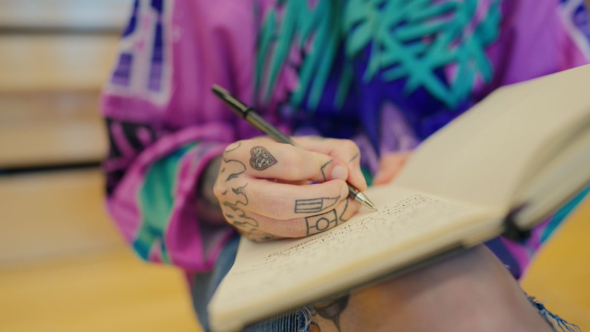Are you an emerging writer with a story to tell? Submissions are now open for The Lord Mayor's Creative Writing Awards 2024, run by our friends at @melblibrary! Submissions close 12am Monday 3 June 2024. Find out more about the awards here: buff.ly/4b4Q151