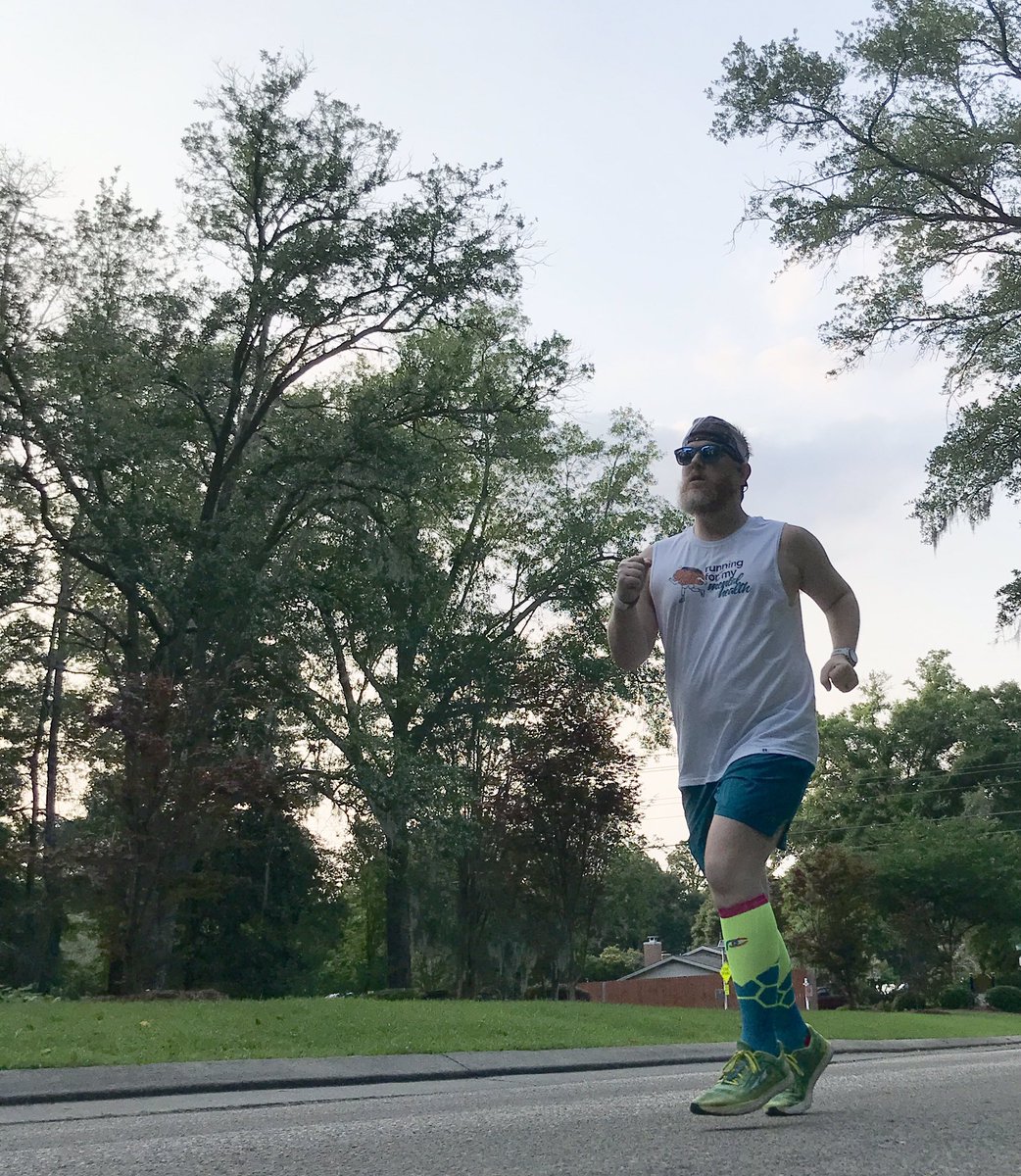 You can’t run away from all of the things, but you can put some distance on them.

4.1 miles. #SIRunStreak24 Day 9. 🧠 

#IStandWithYou #StillIRun #teamnuun #HSHive #PROAlumni #SquirrelsNutButter #shokzstar #TeamROADiD #TeamULTRA #LeagueOfGarmin #RunChat #WeRunSocial

1)