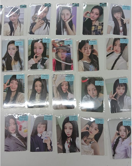 ILLIT #アイリット 本日も各種トレカ入荷しておりますよ～ 関連トレカ