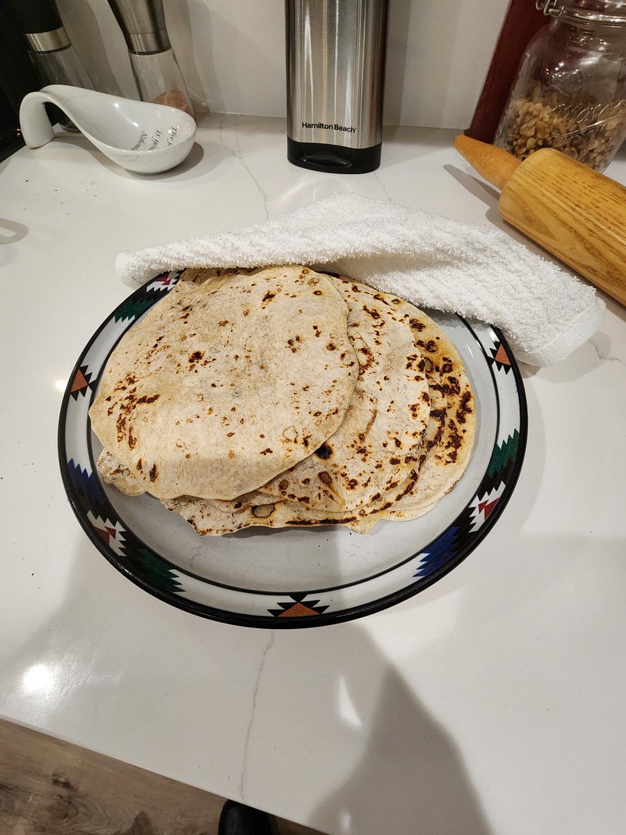 My family and I love homemade tortillas. I would gladly pay for them but you can't find them anywhere in this state, so tonight, I made my own. #614clinton