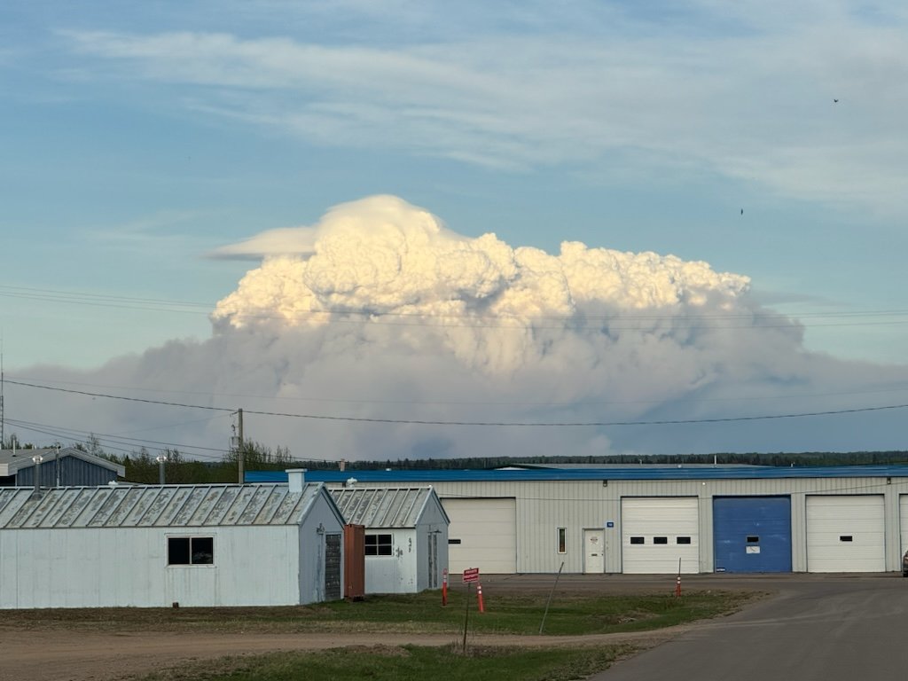 Wildfires ripping today- this evening and perhaps overnight in NERN BC. Pyrotcu on fire east of Fort Nelson. Photo: Sonja Leverkus