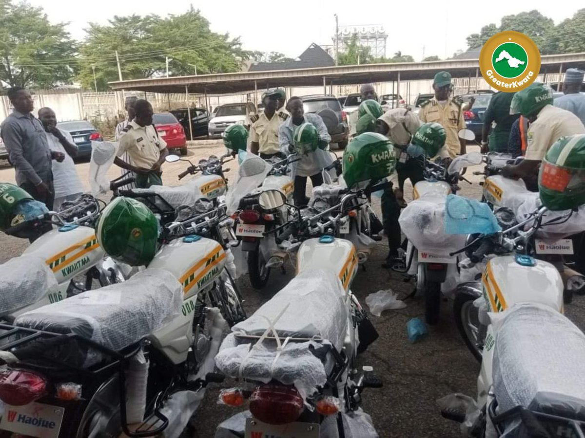 #GreaterKwara : Governor Abdulrahman Abdulrazaq Enhances Traffic Management with Procurement of Operational Motorcycles for KWARTMA

following patrol vehicles donation, motorcycles will help to cover lapses.

In a continued effort to bolster traffic management and emergency…