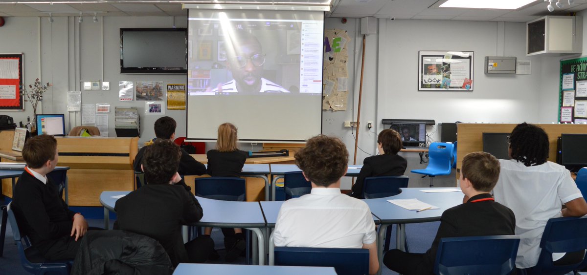 KmaLibrary's tweet image. We hosted 2 virtual author talks in our library this week with @jeffreykboakye and @HelenRutterUK as part of our @Reading_Rampage programme . They were brilliant! Our students were completely engaged with both authors and interacted with them very well. @MidlandsCLS @DrPThompson