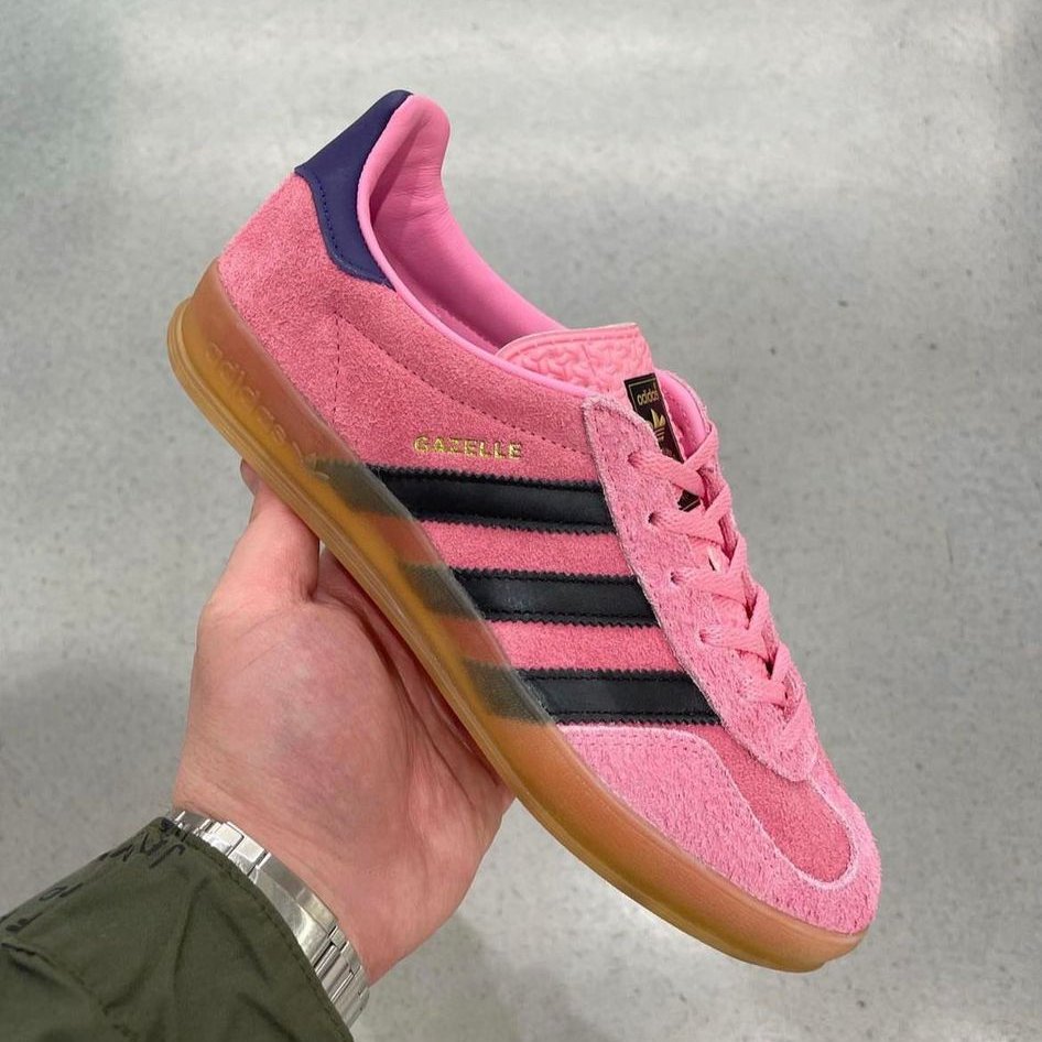 Ad: adidas Gazelle Indoor in Bliss Pink / Core Black / Collegiate Purple🩷🖤 Originally released back in May 2023 and sold out everywhere... But randomly a full size run have just landed online here >> tinyurl.com/4764bu5w *This item is excluded from discount codes.