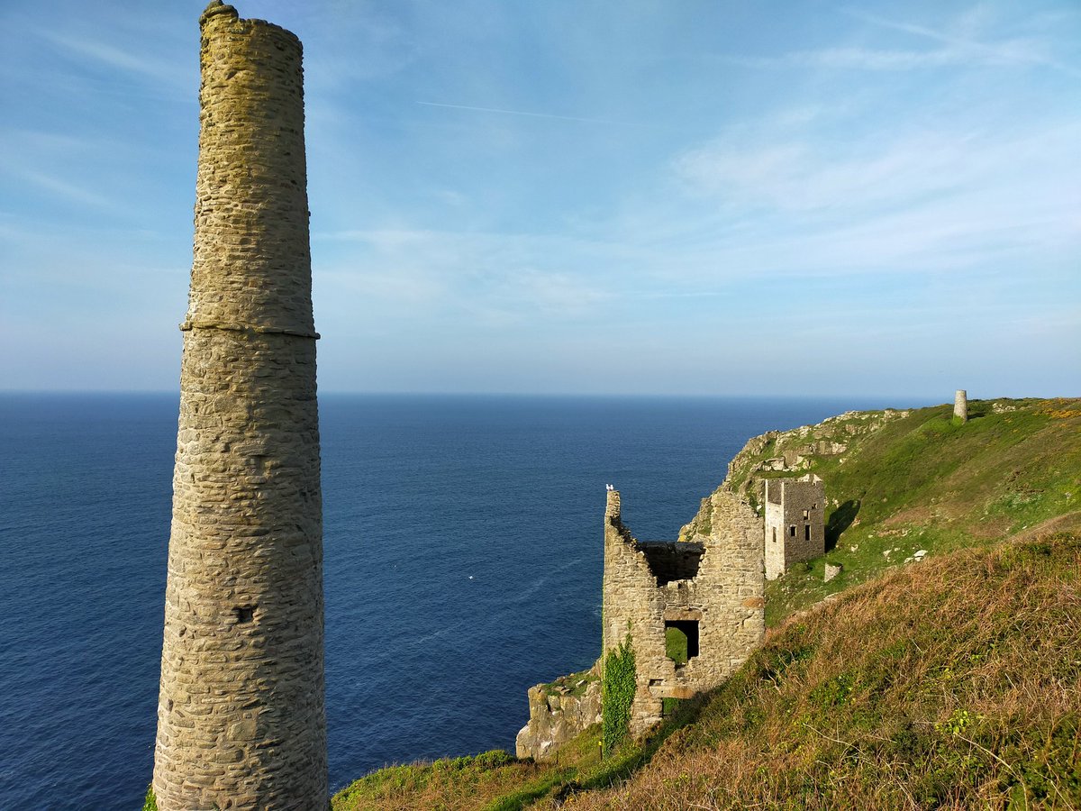 Morning stroll #Trewavascliff #Southwestcoastpath #Kernow #LoveCornwall #Wellbeing