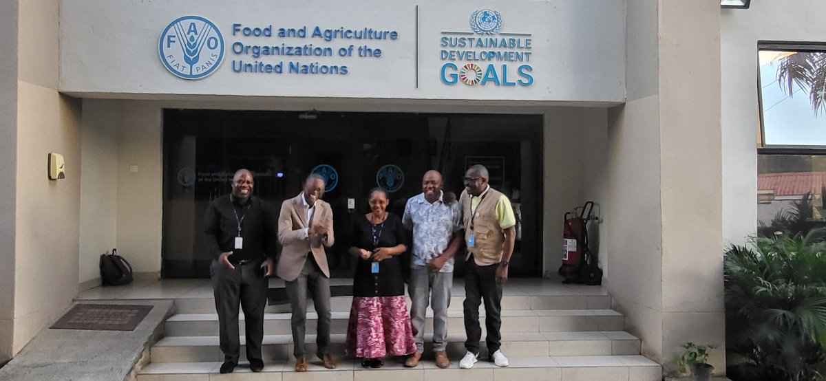 I have just concluded a very insightful and inspiring visit to @FAOemergencies @FAOLivestock ECTAD team at @FAOZambia where I was able to discuss #healthsystem strengthening, #Onehealth, #biosecurity enhancement and #Pandemic prevention with @USAIDZambia and other partners.