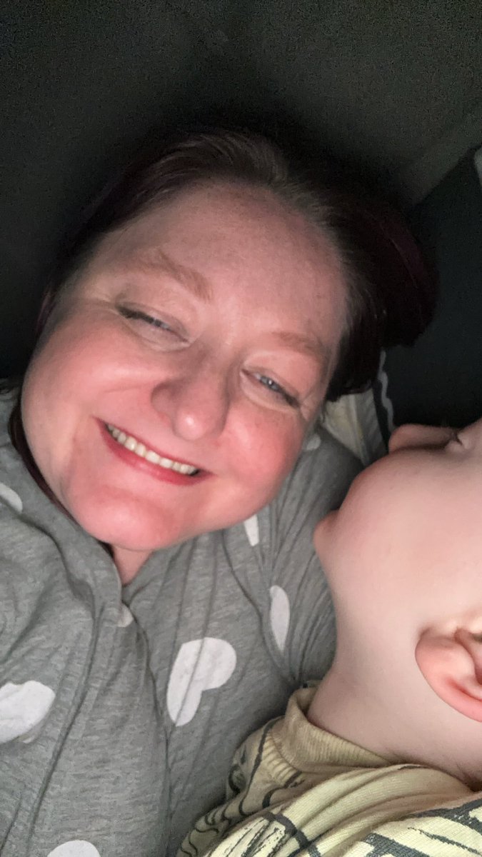 stacemcw's tweet image. From that to that. Can you tell I was wasted last night? Brilliant night though and great fun with the fam. 

Pierce will be missed as he goes off to Texas for the next year. 

#familyfun #tequilaisnotmyfriend #hungover