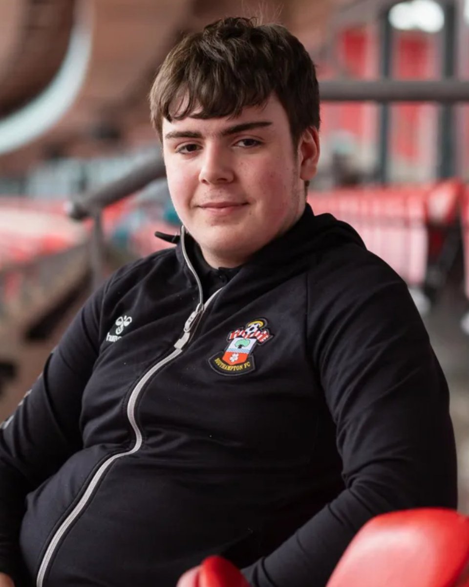 Evan had difficulties at school, but with the guidance of the @SFC_Foundation he developed a mental health action project that he presented at Wembley at a #PLInspires event

This is his story ➡️ preml.ge/enojjalh 

#PLInsideMatters