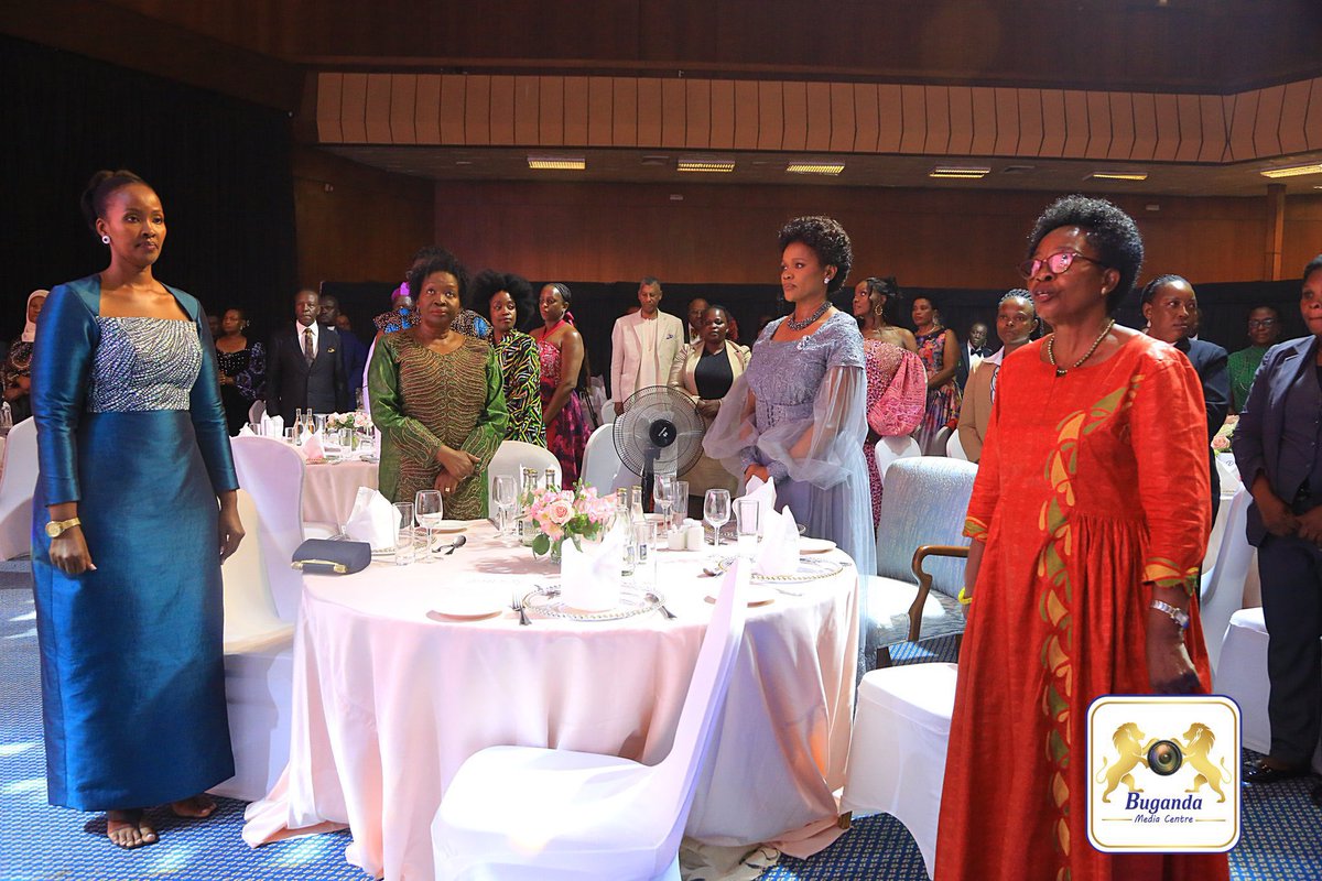 Last evening Mrs Charlotte Kainerugaba attended a fundraising dinner that was hosted by Her Royal Highness Nnaabagereka Slyvia Nagginda to support the Nnaabagereka Fund. The campaign's focus was on reducing the prevalence of mental illness within the population.