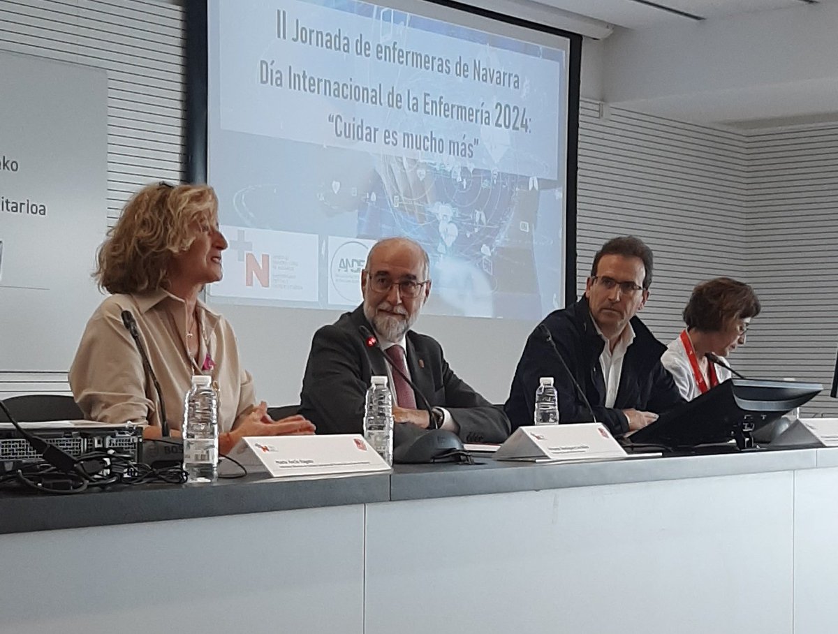 II Jornada de Enfermeras de Navarra. Día Internacional de la Enfermería 2024: Cuidar es mucho más. @martaancin @gob_na La investigación enfermera como elemento clave para fomentar la implementación de lis mejores cuidados posibles.